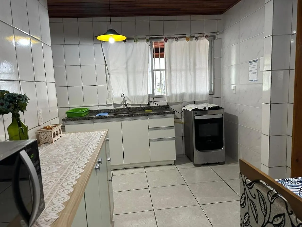 Lägenhet Amplo Apart. Com Sacada Com Ultra Wifi Florianópolis